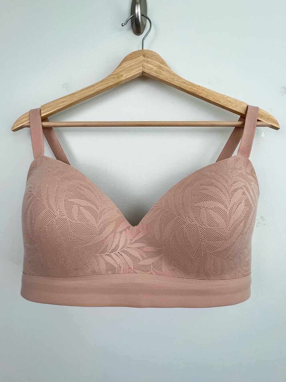 Soma beige Enbliss Wireless mesh lace overlay bra, 38D.